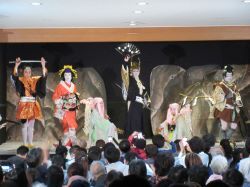 第11回岐阜まち歌舞伎に出演（伊奈波神社参集殿）の様子