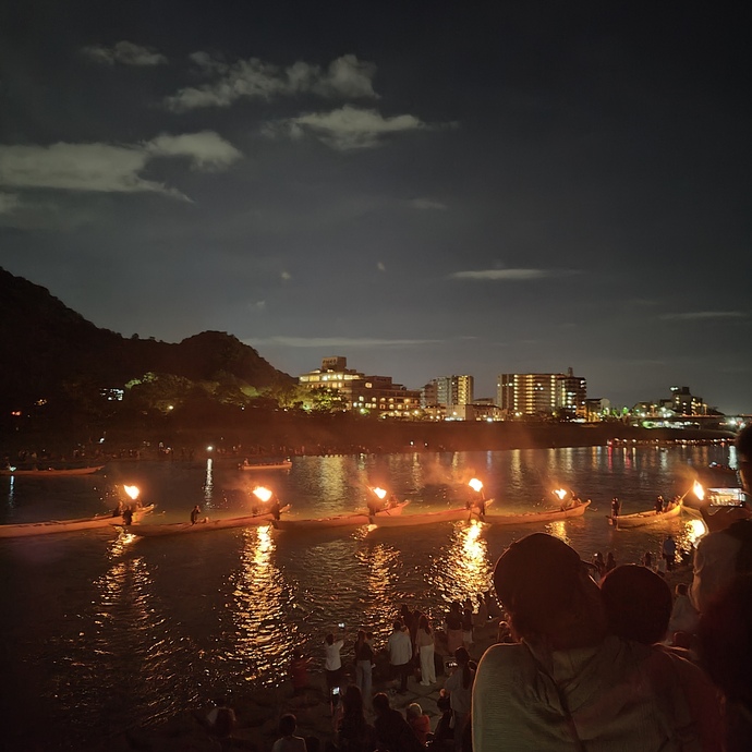 長良川夜市の様子