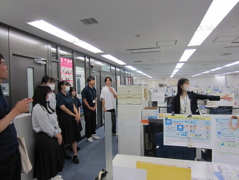 見学の様子