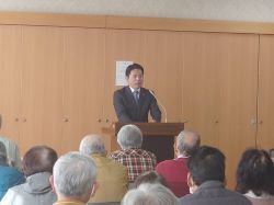 厚見自治会連合会、茜部自治会連合会、加納西自治会連合会、加納東自治会連合会共催 第3回「郷土を考える会」開会式に出席し、あいさつ（南部コミュニティセンター）の様子