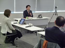 令和6年度第5回岐阜市総合教育会議にて、あいさつの様子