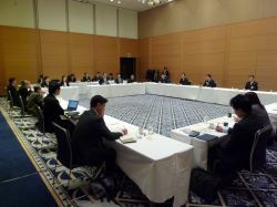 岐阜市選出県議会議員との懇談会（グランヴェール岐山）の様子