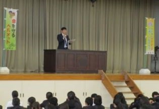 講話