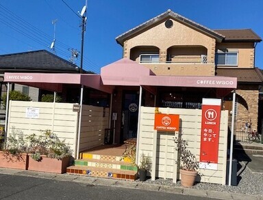 店の外観