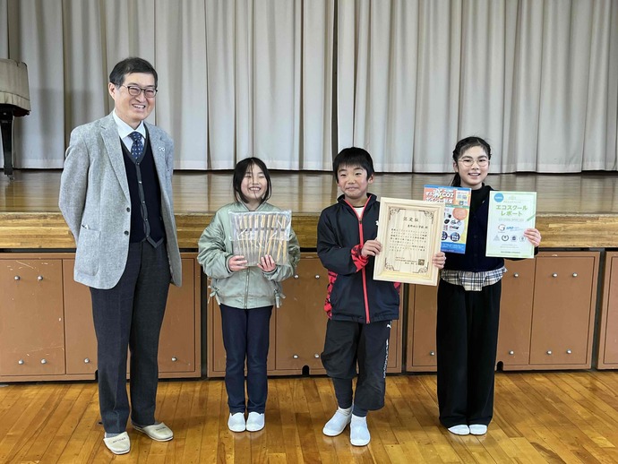 岩野田小学校授与式