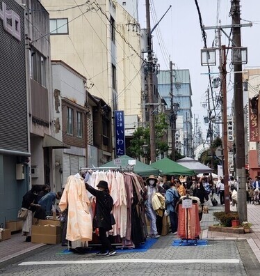美殿町通り