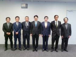 令和6年度退職水防団員等報償伝達式の様子