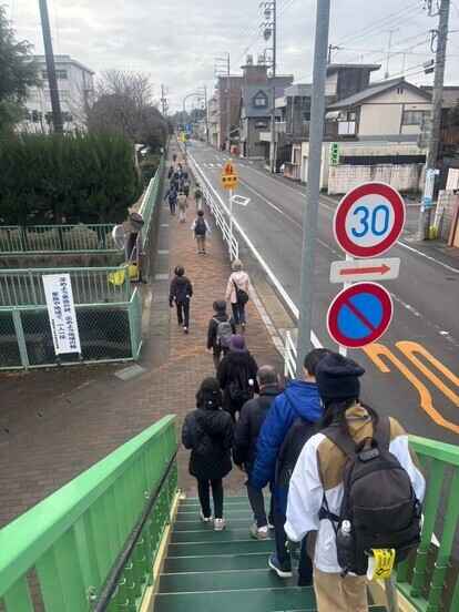 加納城址へ