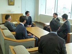 公益社団法人岐阜県都市整備協会専務理事 大野真義氏ほかと面談の様子