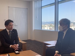 岐阜北警察署長 楠敦典氏が着任のあいさつの様子