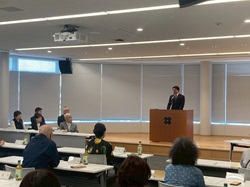 令和7年度第1回岐阜市統計協会理事会に出席し、あいさつの様子