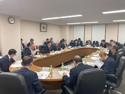 令和7年度全国水防大会時における意見交換会に出席し、発言の様子