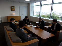 一般社団法人岐阜市歯科医師会会長 青木雅敏氏ほかが役員就任のあいさつ