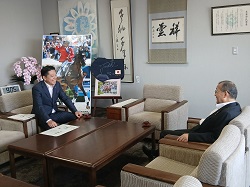 本巣市長　藤原勉氏と面談（本巣市）