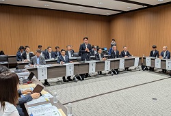 GIGAスクール構想でこどもの教育環境を考える首長の会副会長として、NTTドコモビジネス株式会社ほかに要望及び意見交換（東京）