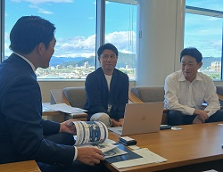 SAAFホールディングス株式会社取締役専務執行役員 坂口岳洋氏及びみらい株式会社取締役 中村健太氏と面談