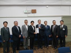 同じく、財務省主計局総務課長 菅野裕人氏へ提言及び意見交換（東京）