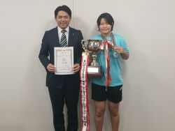 岐阜市立境川中学校3年生 山田椛暖さんが第11回全国中学生フェンシング選手権大会において女子エペ個人戦での優勝を報告