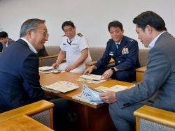 防衛省東海防衛支局長 瀧本和彦氏ほかと面談