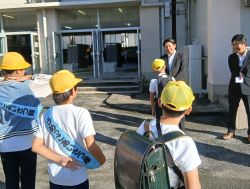 岐阜市立梅林小学校を視察