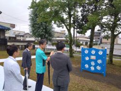 健康遊具お披露目会in光公園及びちかいし秋まつりに出席し、あいさつ（光公園・近石病院）