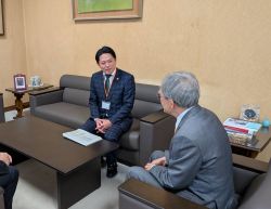 宮内庁式部職式部官長 伊原純一氏ほかと面談（東京）