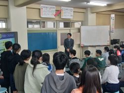 岐阜市立加納小学校を視察