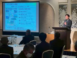 本郷自治会連合会自治会研修会にて講演（グランヴェール岐山）