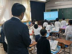 岐阜市立長森西小学校を視察
