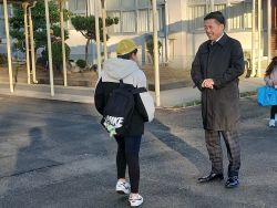 岐阜市立厚見小学校を視察