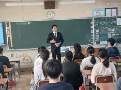 岐阜市立本荘小学校を視察