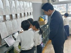 岐阜市立七郷小学校を視察