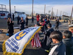 第43回カンピーナス市長旗争奪少年サッカー大会閉会式に出席し、あいさつ（Showaスポーツピアザ）