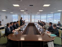 岐阜市・国立大学法人東海国立大学機構岐阜大学連携推進 会議に出席し、あいさつ及び岐阜市の取組について発表