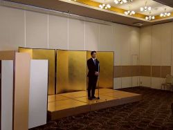 金華体育振興会 創立60周年記念祝賀会に出席し、あいさつ（ホテルパーク）