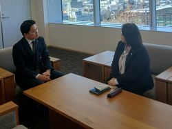 岐阜市議会議員 辻󠄀孝子氏と面談