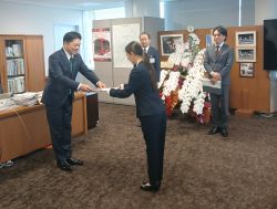 人事交流受入職員辞令交付式