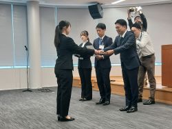 新規採用職員辞令交付式