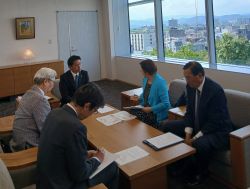 一般社団法人岐阜ドレミファの会代表理事 篠田みゆき氏ほかと面談