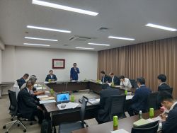 第4回ぎふ長良川花火大会第3回実行委員会に出席し、あいさつ
