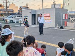 長良子ども会育成会主催こどもなつまつりに出席 し、あいさつ