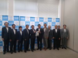 同じく、岐阜国道事務所長 宮本久仁彦氏に提言及び意見交換