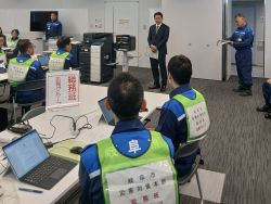 令和8年度第2回岐阜市災害対策本部図上訓練にて、あいさつ。その後、同訓練を視察