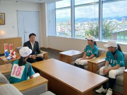 県内唯一の学童・女子軟式野球選抜チーム 岐阜 選抜ドリームス所属の市内小学生が「文部科学 大臣杯 NPBガールズトーナメント2026全日本 女子学童軟式野球大会」への出場を報告