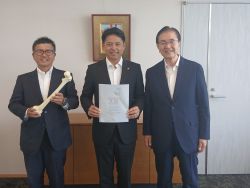 株式会社タナック代表取締役会長 棚橋一成氏ほか と面談