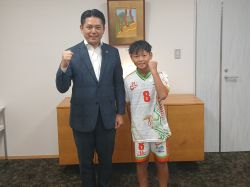 岐阜市立鶉小学校6年 萩原煌翔さんが「U-12ジュニアサッカーワールドチャレンジ2026」への出場を報告