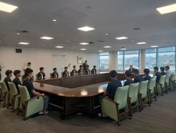 岐阜県立岐阜総合学園高等学校 男子ホッケー部が令和8年度全国高等学校総合体育大会ホッケー競技大会での3位入賞を報告