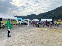 第3回天下布武ぎふ風流マラソン開会式に出席し、あいさつ(リバーパークおぶさ)