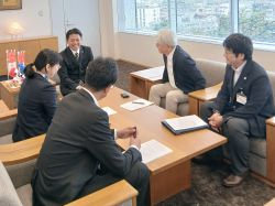 一般社団法人ヒトノネ代表理事 篠田花子氏及び 中部学院大学客員教授 吉成信夫氏と面談